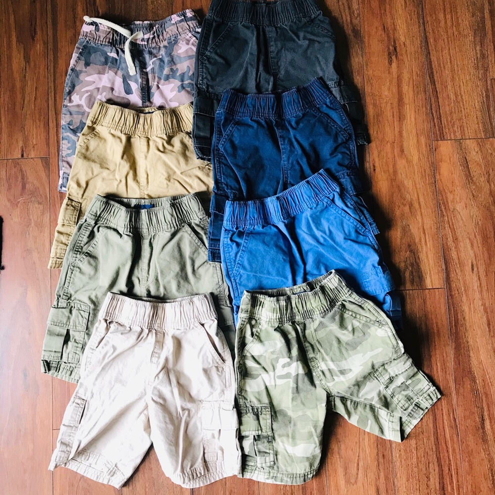 8 Pairs boys cargo shorts size 5 SLIM